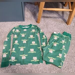 Hanna Andersson Green Baby Yoda Long Sleeve Pajama Set Size 8